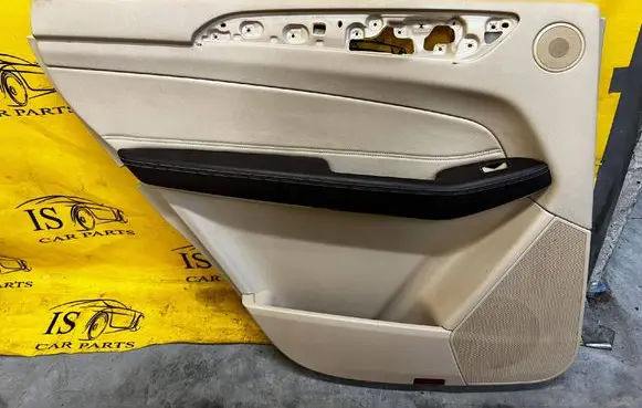 Mercedes-Benz GLS X166 Coupe rear side trim panel 