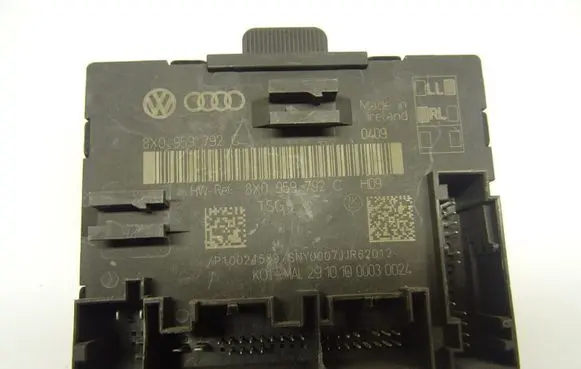 Audi Q3 8U Door control unit/module 8X0959792C