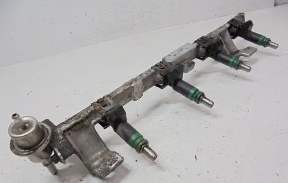 Ford Fiesta Fuel injector 98MF-BB
