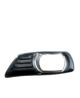 Toyota Camry Front fog light trim/grill