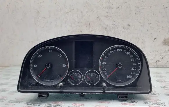 Speedometer (instrument cluster)