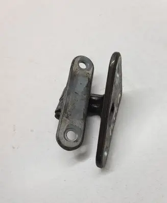 Mercedes-Benz CLS C219 Front door upper hinge