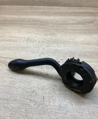Volkswagen Caddy Indicator stalk DOTSAEQB91