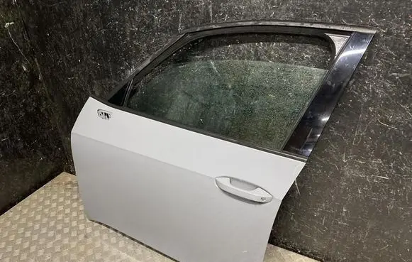 Volkswagen ID.3 Front door 