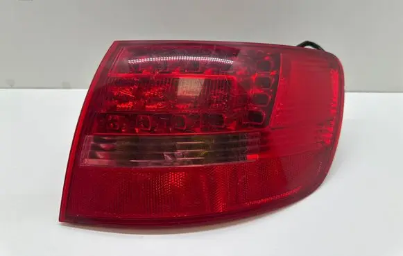 Audi A6 S6 C6 4F Rear/tail lights 89037056