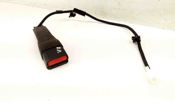 Toyota Yaris Cross Front seatbelt buckle 5007190100 1158022