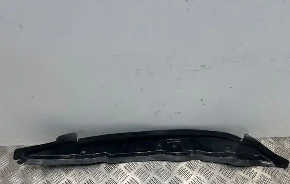 Mercedes-Benz EQB Fender end trim A2478890700