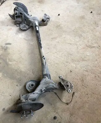 Opel Astra K Rear axle beam 110553
