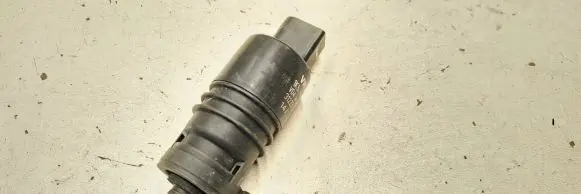 Audi A3 S3 8P Headlight washer pump 1K5955651