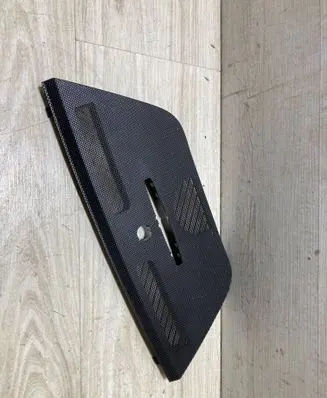 Mercedes-Benz C W204 Dash center speaker trim cover A2046802389