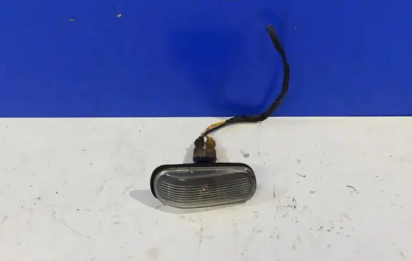 Saab 9-5 Front fender indicator light 5336250