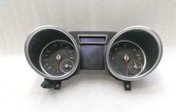 Mercedes-Benz GLS X166 Speedometer (instrument cluster) A1669000819