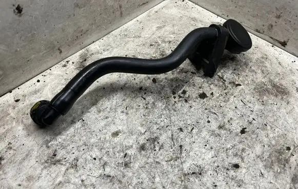 Renault Megane II Breather hose/pipe 8200186227