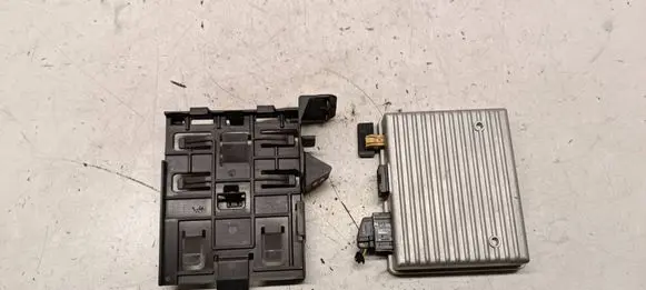 Chevrolet Malibu Bluetooth control unit module 13353284 7104AR085829480 1002112886