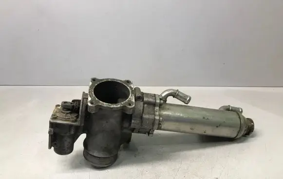 Volvo V70 EGR valve cooler 30739223