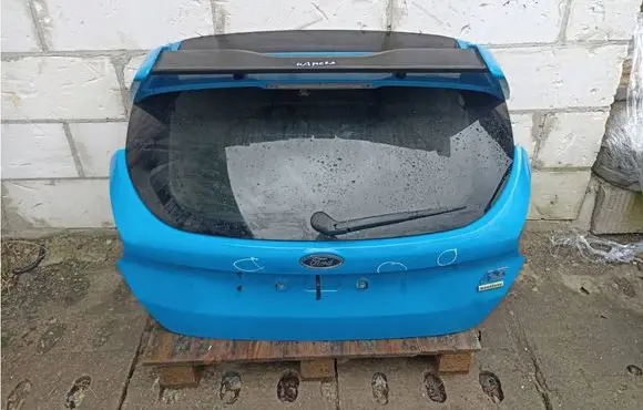 Ford Fiesta Tailgate/trunk/boot lid
