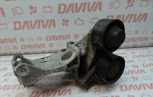 Opel Vivaro Alternator belt tensioner 117505337R