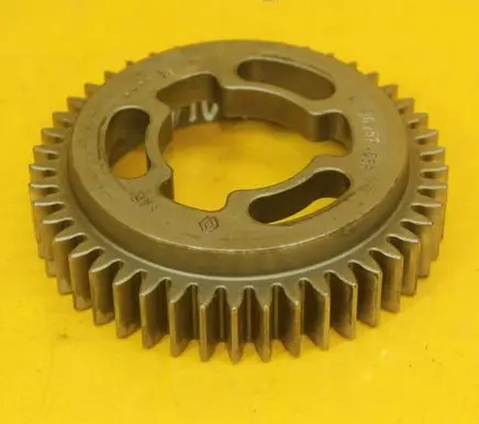 Opel Vivaro Camshaft pulley/ VANOS M130257408R