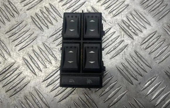 Ford Mondeo Mk III Electric window control switch 1S7T14A132BD 03163451
