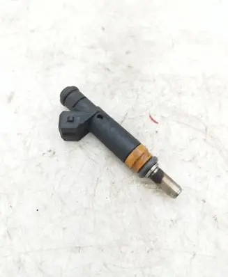 BMW 7 E65 E66 Fuel injector 7506924 1354B13991