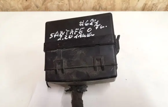 Hyundai Santa Fe Relay mounting block 911162B010 N914212B93202 M662008