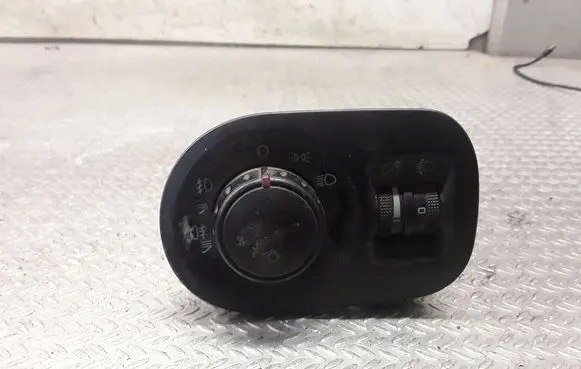 Seat Toledo III (5P) Light switch 5P1941431AG