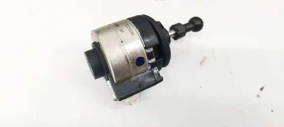 Tesla Model 3 Headlight level adjustment motor 