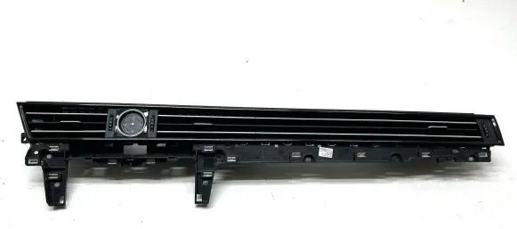 Volkswagen PASSAT B8 Dash center air vent grill 3G1858416F 170120172307 09260005