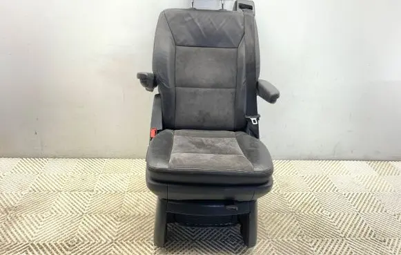 Volkswagen Transporter - Caravelle T5 Rear seat 