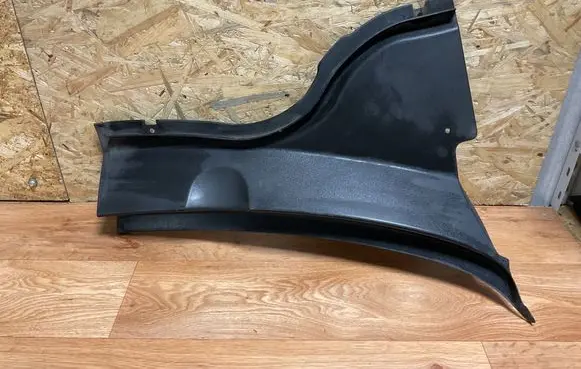 Volkswagen PASSAT B6 Wiper trim 3C1819404B