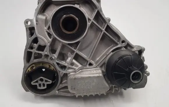 BMW 7 G11 G12 Gearbox transfer box case 