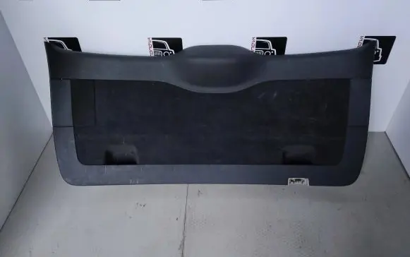 Volkswagen Touareg I Tailgate trim 7L6867605
