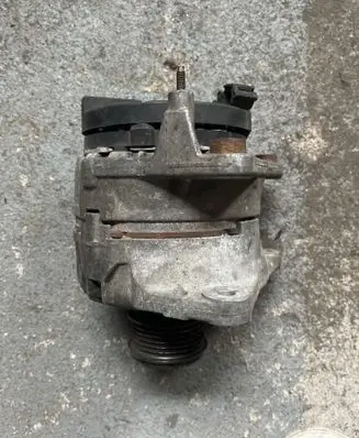 Audi A6 S6 C5 4B Generator/alternator 038903023L 0124325001