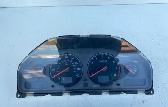 Volvo S80 Speedometer (instrument cluster) 9499669 9459821