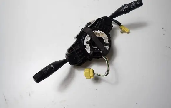 Honda Accord Indicator stalk M22658