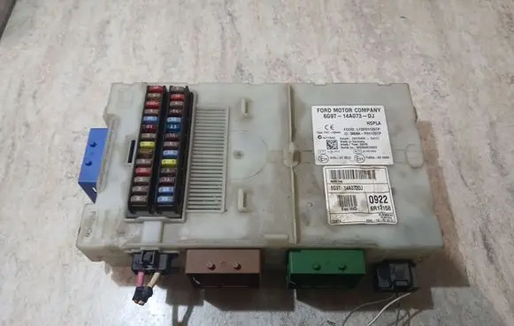 Nissan Tiida C11 Fuse module 3659AF01125TP