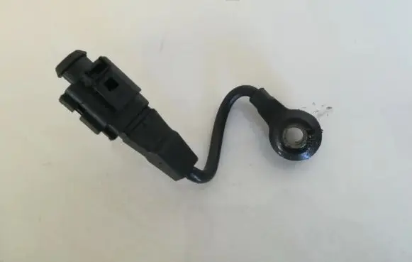 Volkswagen Golf IV Detonation knock sensor 06a905377b