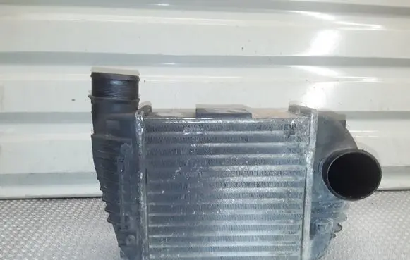 Audi A6 S6 C6 4F Intercooler radiator 4F0145806R