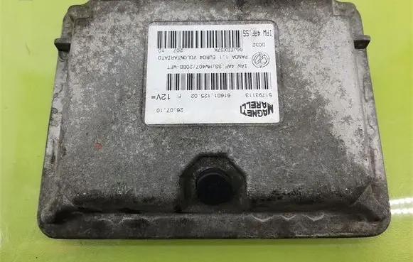 Fiat Panda II Engine control unit/module 51793113