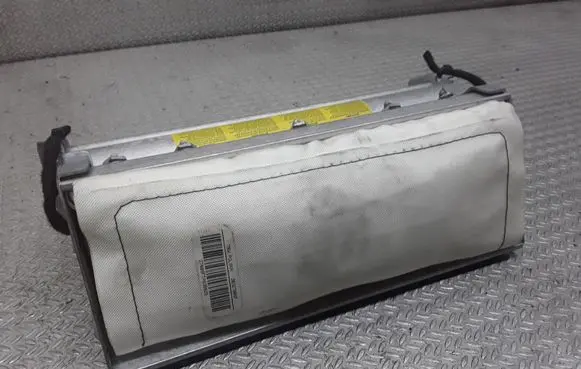 Mercedes-Benz S W220 Passenger airbag 2208601705