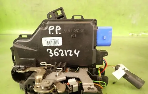 Volkswagen Phaeton Front door lock 3D1837016