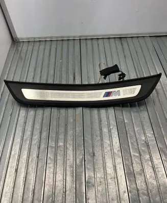 BMW 5 G30 G31 G38 Rear sill trim cover 8064906 00002224 BS000008001