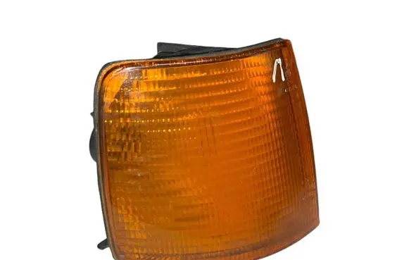 Volkswagen PASSAT B3 Front indicator light 357953050 1333718 42756R6