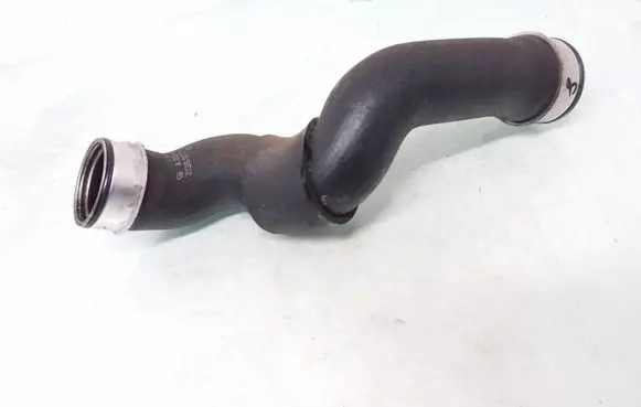 Mercedes-Benz C W203 Intercooler hose/pipe A2035281782