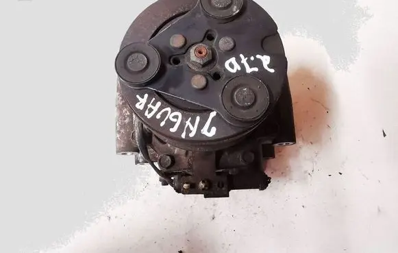 Jaguar S-Type Air conditioning (A/C) compressor (pump) YR8H19D629