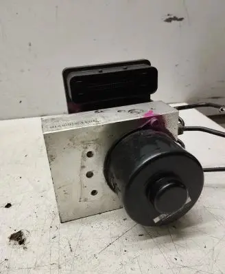 Mercedes-Benz ML W164 ABS Pump