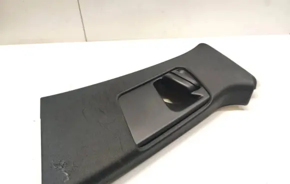 Porsche Macan (95B) (B) pillar trim (top) 95B867293