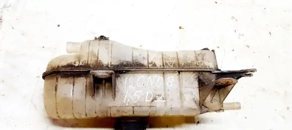 Nissan Note (E11) Coolant expansion tank/reservoir