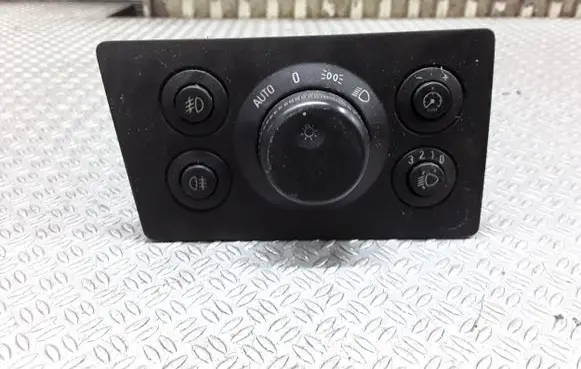 Opel Zafira B Light switch 13205868