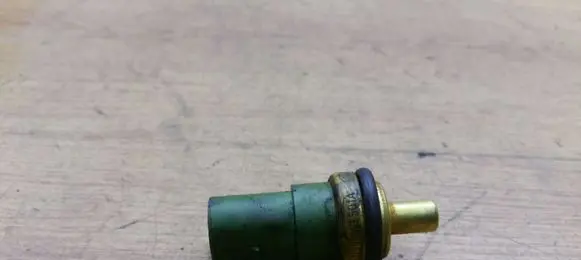 Coolant temperature sensor